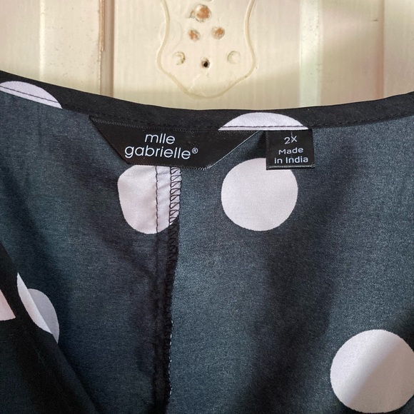 Black and white polka dot dress - Picture 2 of 3